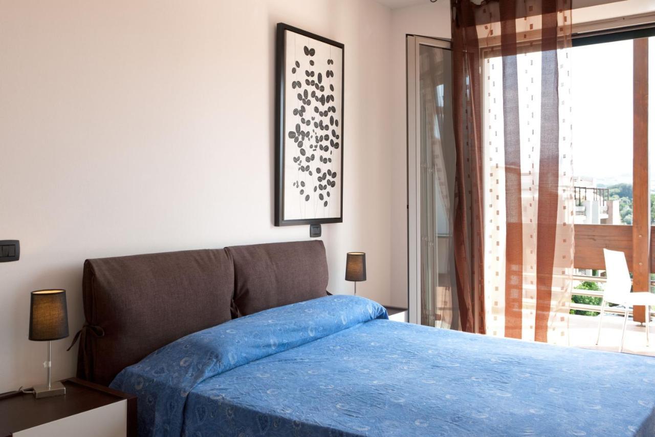 Le Residenze Di Santa Costanza - Mirto/Corbezzolo Aparthotel San Vincenzo Buitenkant foto